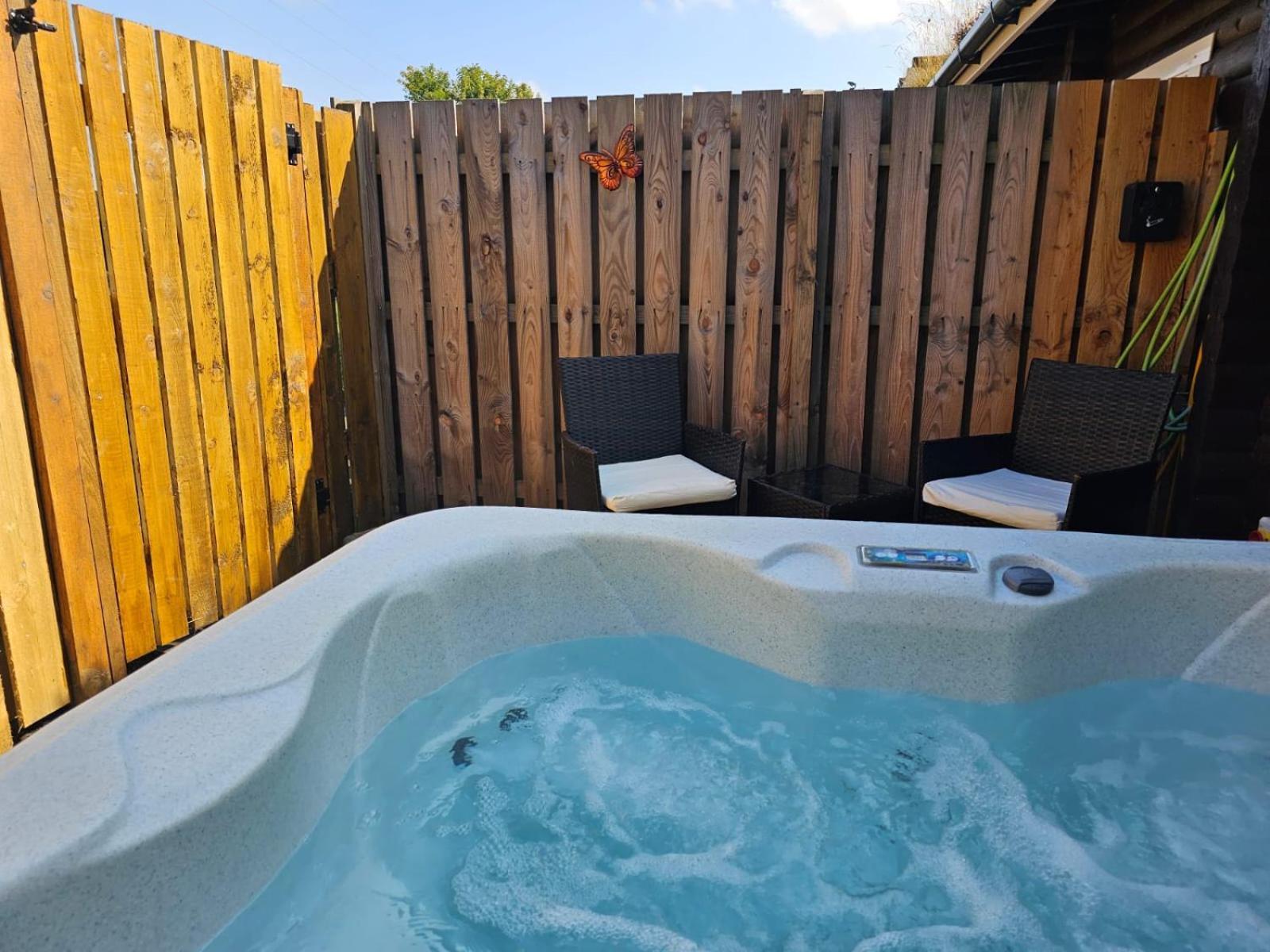 Kaoglen Zen-Feature Bath-Dunkeld-Route 500 Villa Balnald Exterior foto