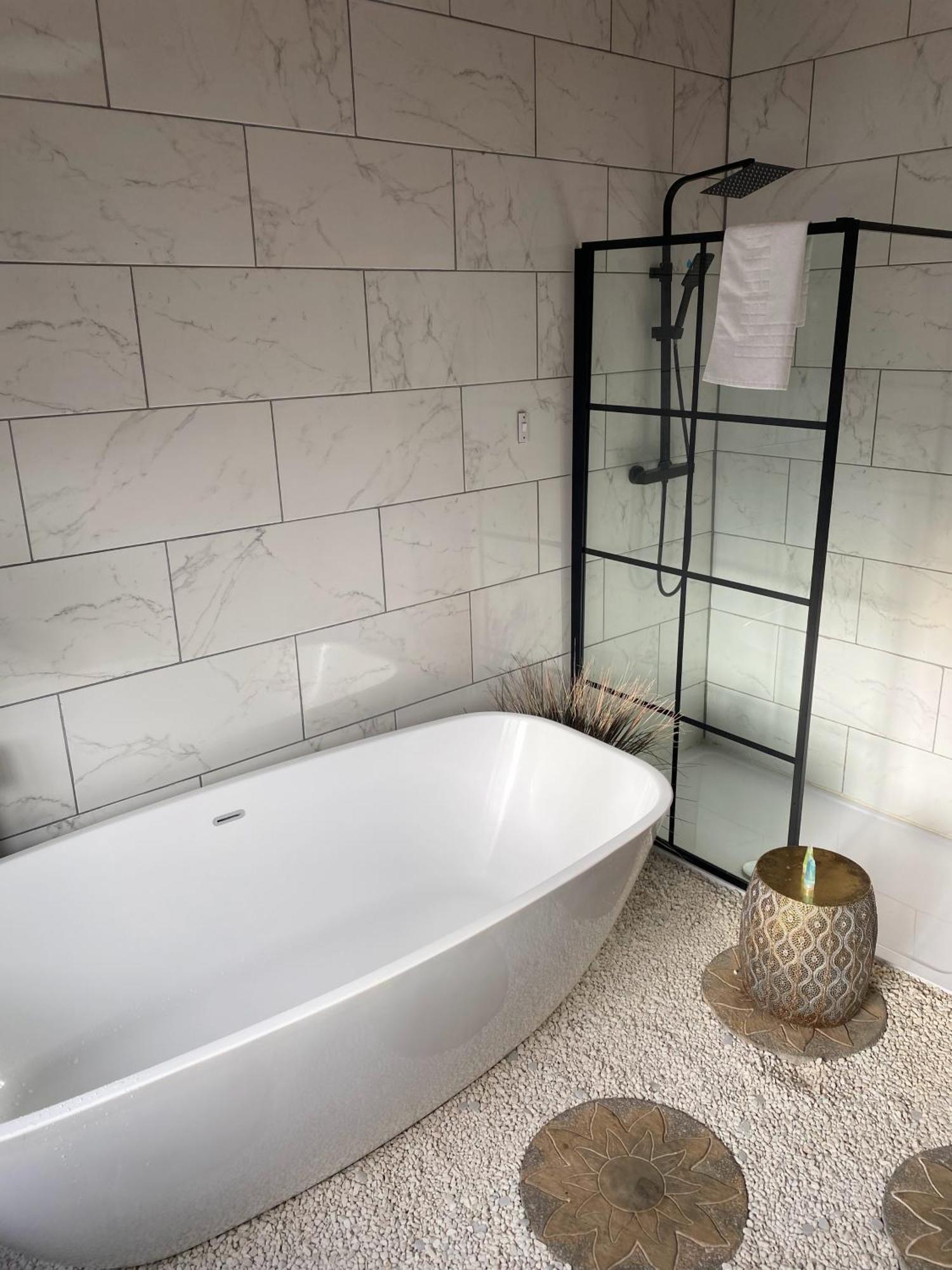 Kaoglen Zen-Feature Bath-Dunkeld-Route 500 Villa Balnald Exterior foto